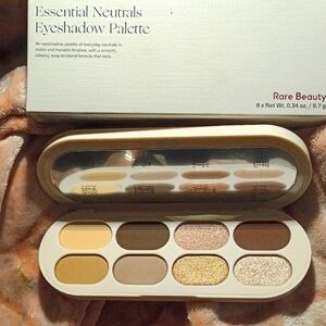 RARE BEAUTY Essential Neutrals Eyeshadow Palette